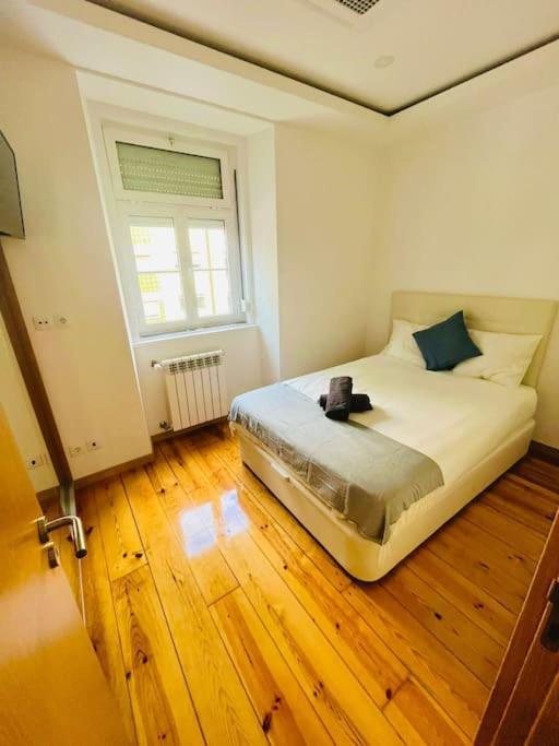 Lisbon 67 Amazing Family Flat In Great Location City Center Bagian luar foto
