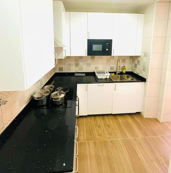 Lisbon 67 Amazing Family Flat In Great Location City Center Bagian luar foto